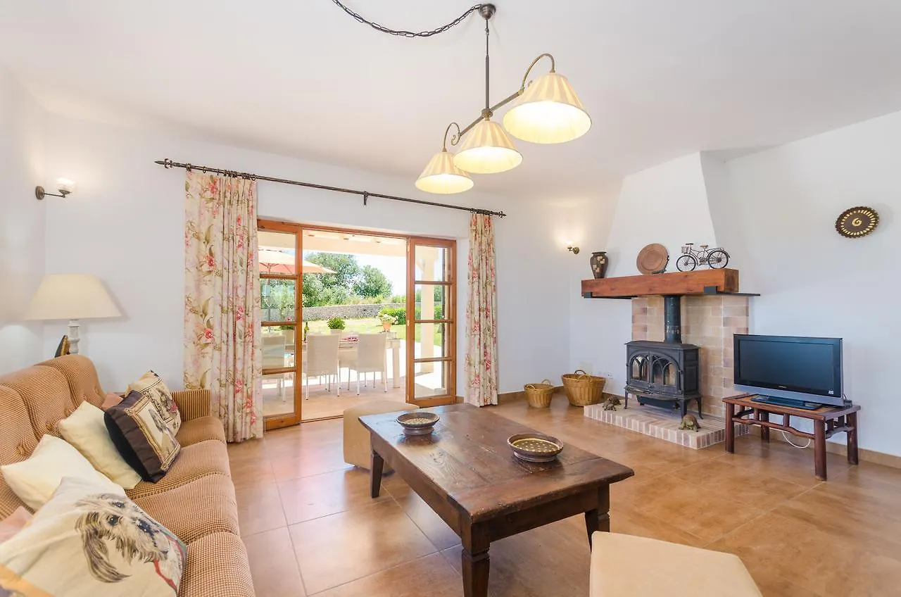 Angigal Villa Manacor  0*, Manacor (Mallorca) Spain